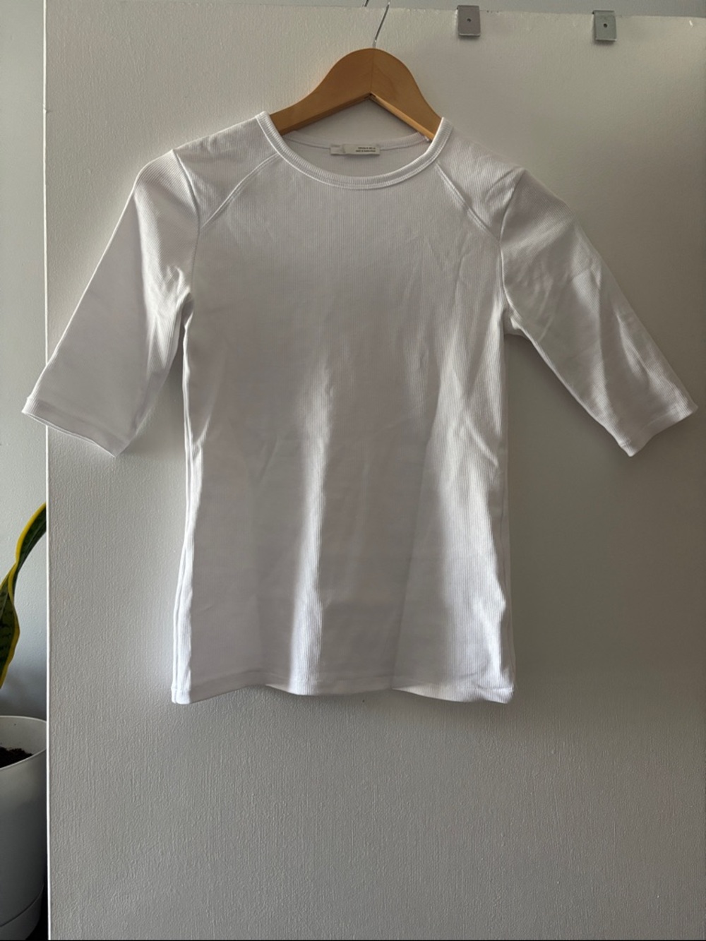 Zara White Short-Sleeve Crewneck Top